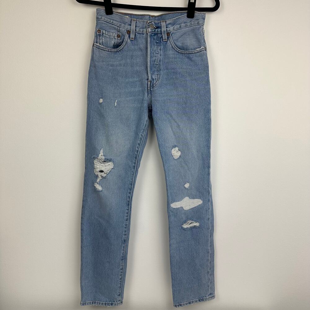 Levi's Womens 501 Button Fly Straight Distressed Light Wash Denim Jeans W26, L30